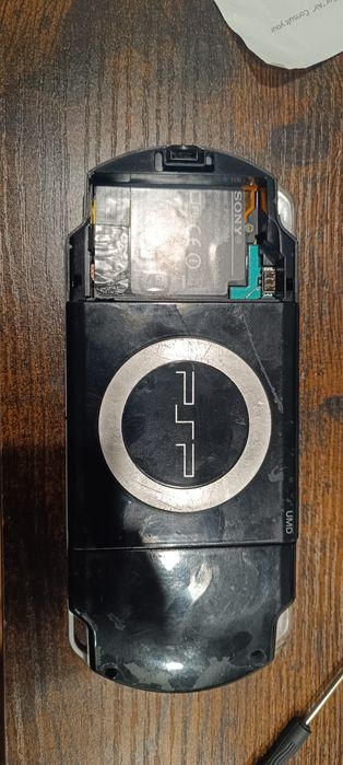 Consola Sony PSP Slim a Funcionar (Apenas Consola) | Para Restauro / Reshell