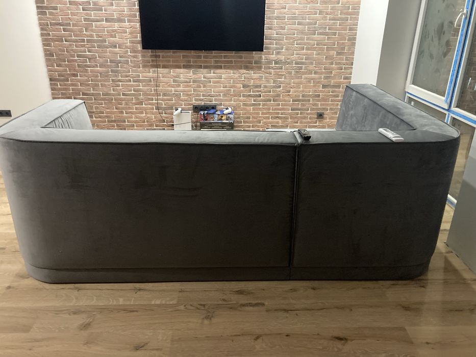 Диван 1,8 на 2,7