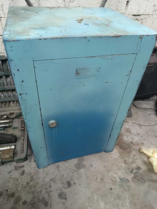 Продам Сейф в гарному стані