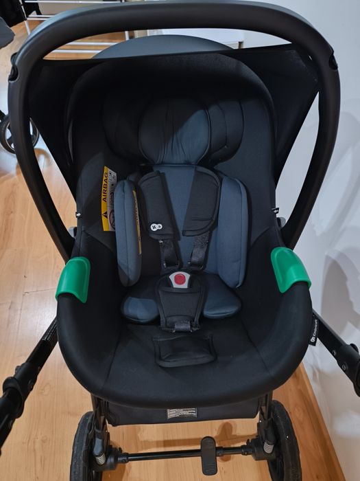 Carrinho bebé 3 em 1