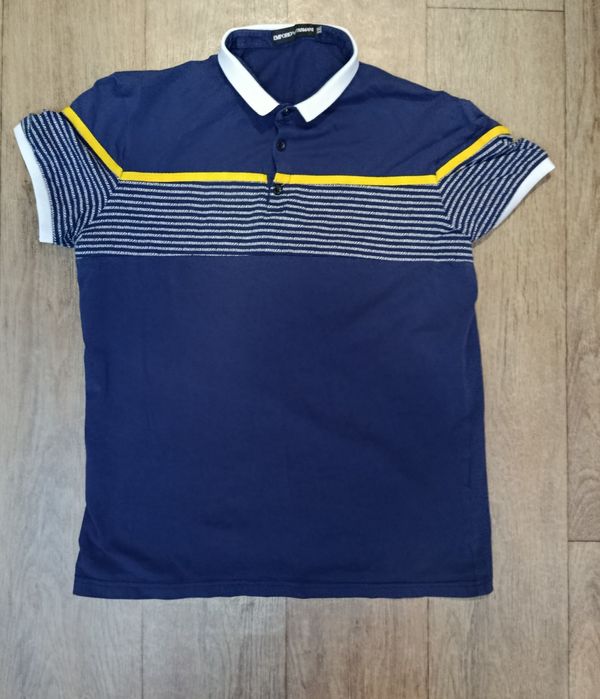 Продам чоловічу поло-футболку