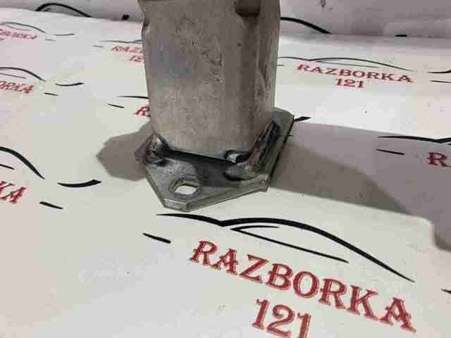 Усилитель бампера заднего bmw g30