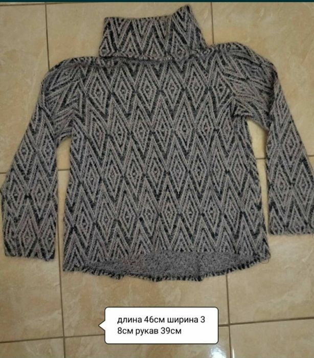 Свитер для девочки теплый