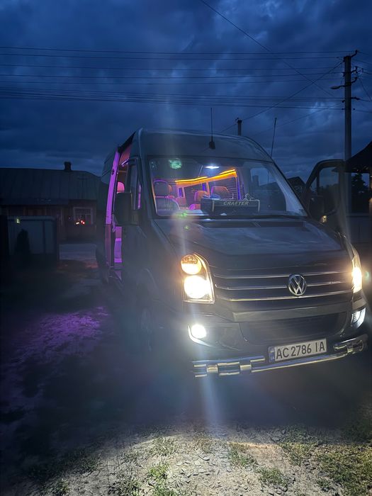 Wolkswagen бус crafter