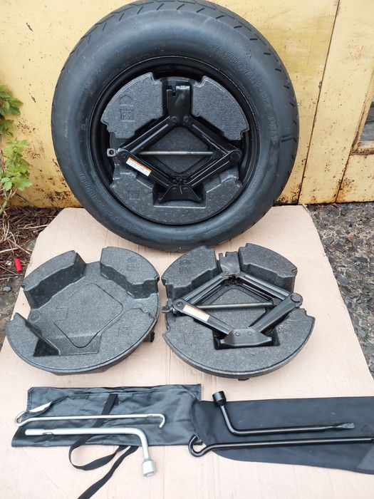Домкрат Ключ Toyota BZ4x 19 -26рік Rav 4