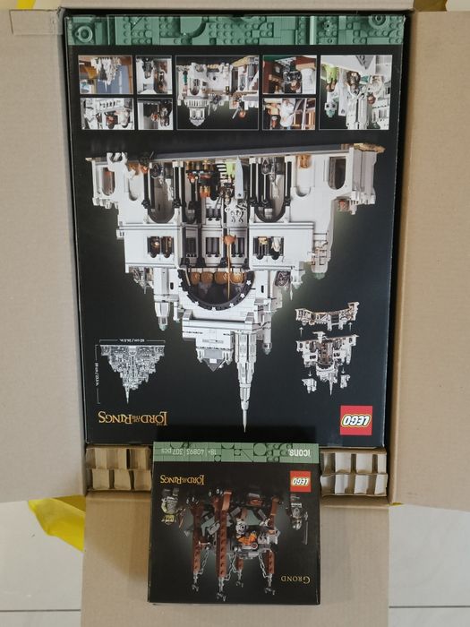 LEGO Minas Tirith + Grond LOTR + Siege tower + Plakat