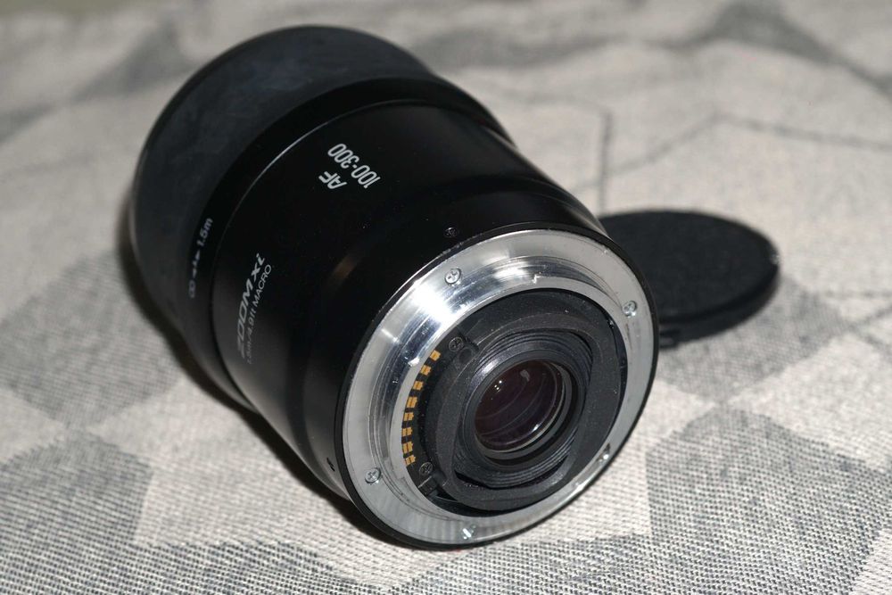 Minolta AF 100-300 f/4.5-5.6 для Sony