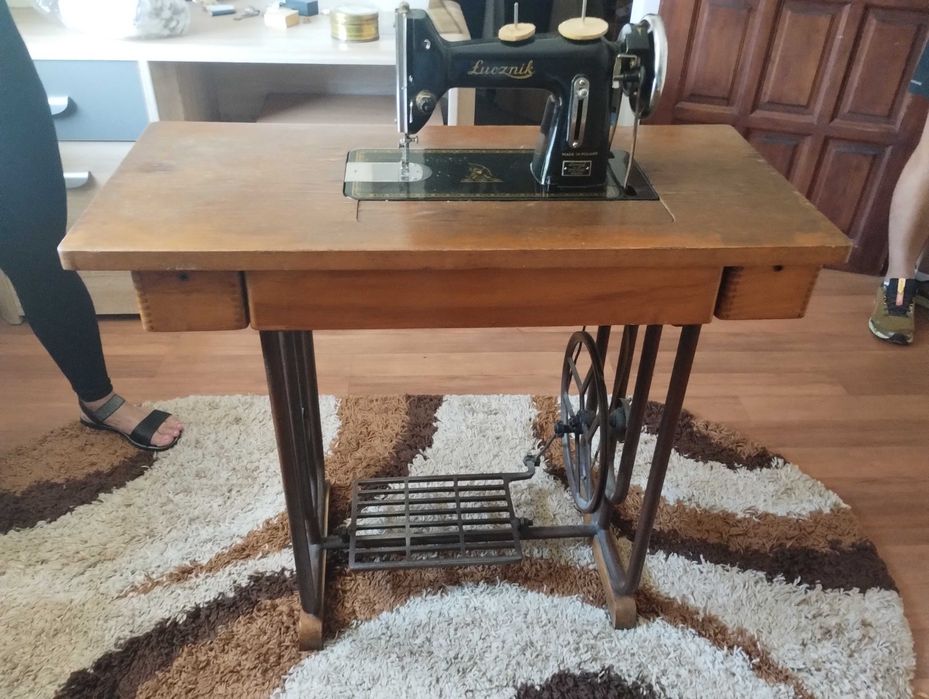 Maszyna do szycia Łucznik