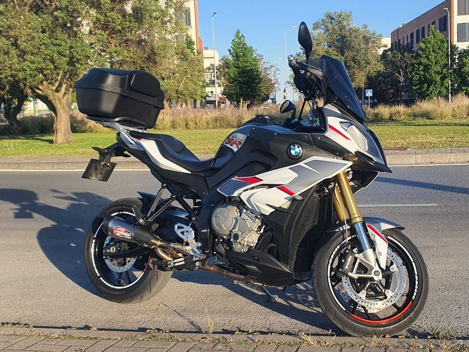 BMW S1000XR (2016) | 26.500km | Full Extras + Material de Origem