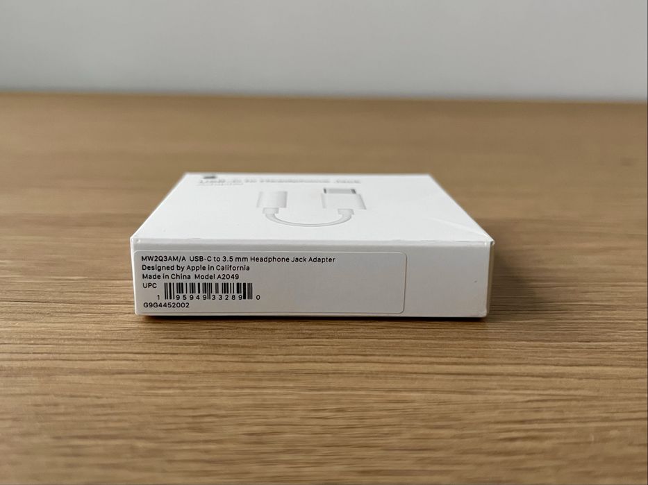 Оригінальний перехідник Apple USB-C / Lightning to 3.5 mm Adapter