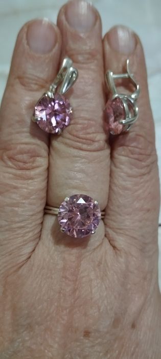 Кольца серебряные новые   с бирками