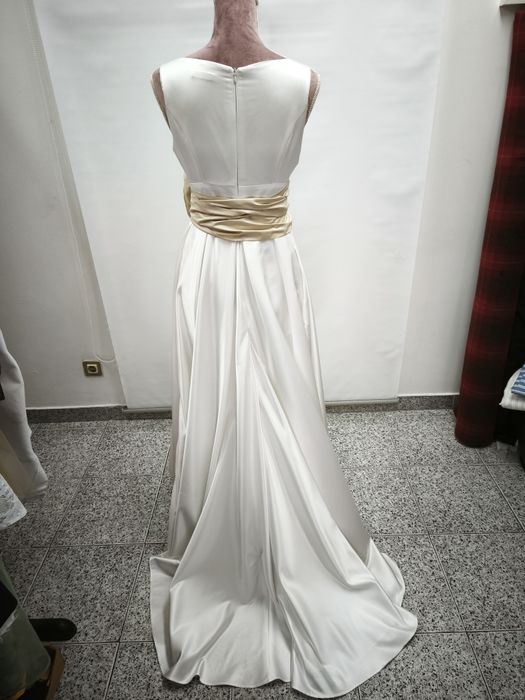 Vestido de noiva novo - 36