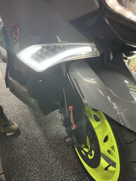 Zestaw świateł LED do Yamaha T-Max 530 2012-2016