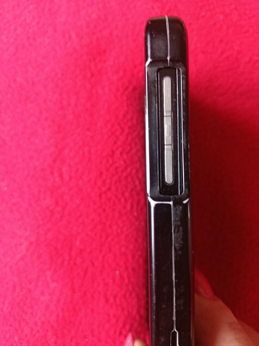 Мобильный телефон BlackBerry