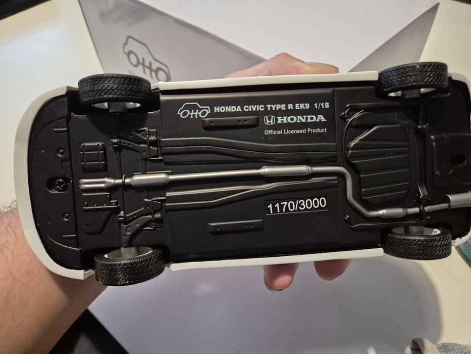 Honda Civic Type-R EK9, biały, Ottomobile 1:18 OT971