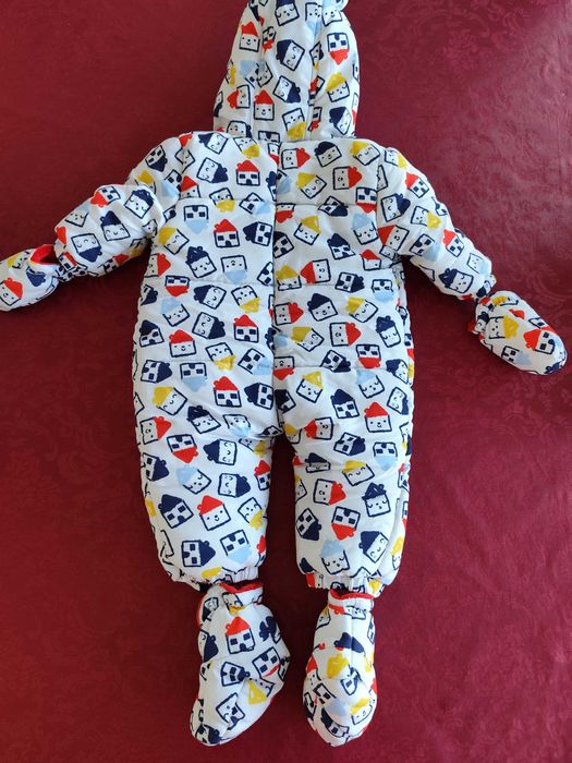 Fato de neve para bebé