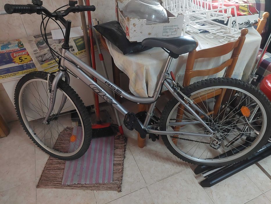 Bicicleta cross usada