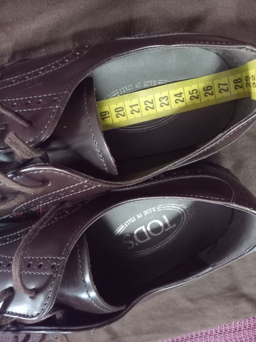 Tod's brogue derby gommino sole оригінальні шкіряні туфлі чоловічі