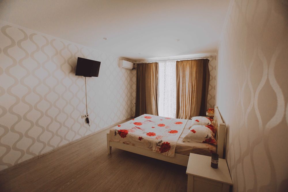 Шикарная квартира, новый дом с видом на Корпусный парк. Тепло/автоном/