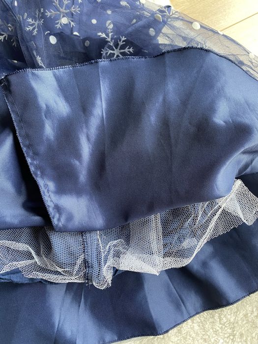 Sukienka granatowa dziewczęca świąteczna SHEIN 116 cm jak nowa śnieżki
