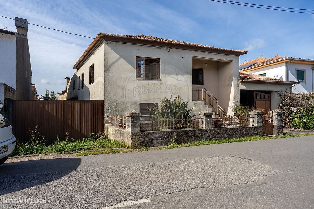 Moradia T4 para venda