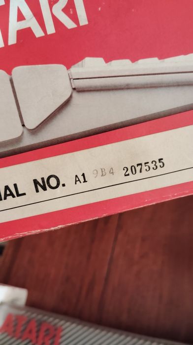 Atari 65xe zestaw z osprzętem gry