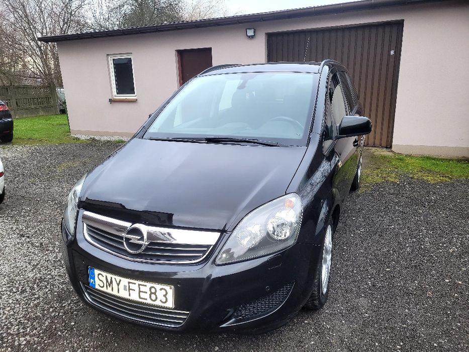 Opel Zafira  B lift  7 osobowa 2013 rok 1.7 cdti