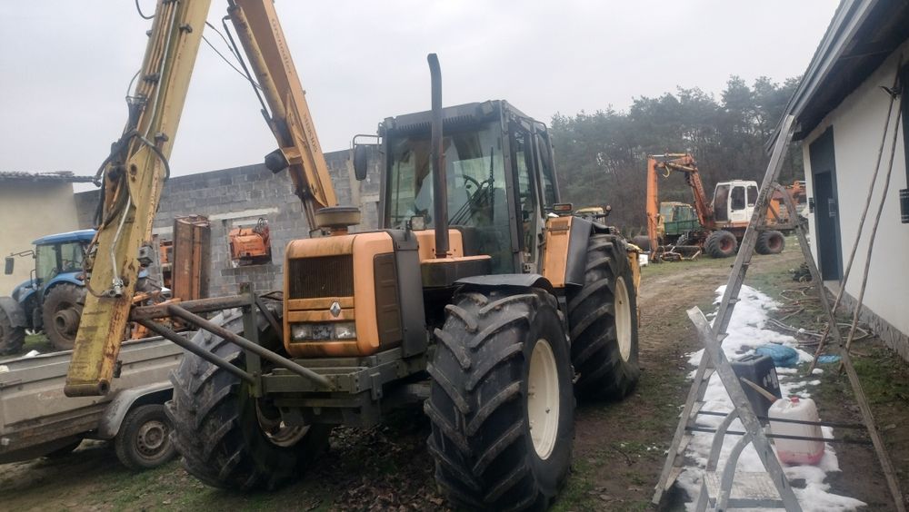 Renault 110.54 z ramieniem herder kosiarka wysięgnikowa do poboczy