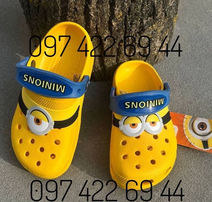 Новинка дитячі крокси сабо crocs classic i am minions crocs kids