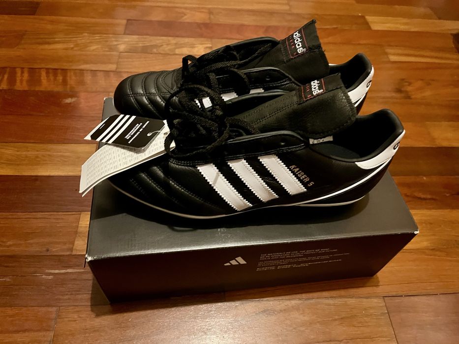 Chuteiras Adidas Kaiser 5
