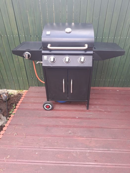 Gril gazowy ogrodowy