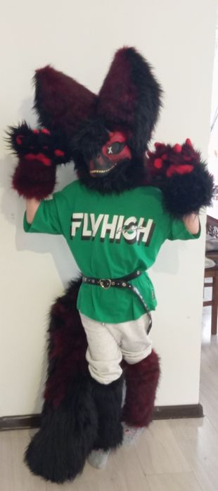 Dinomaska furry fursuit
