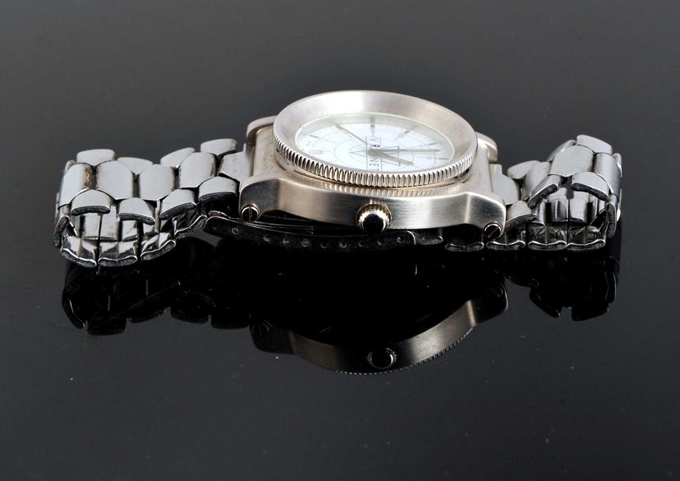 Fantástico relógio Suíço Vuarnet original