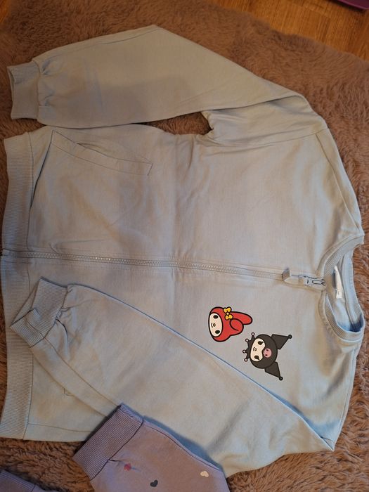 Fioletowa w serduszka bluza 134. Druga gratis kuromi