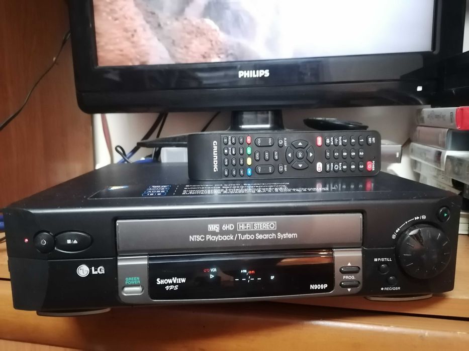 Magnetowid VHS LG N909P HI-FI stereo pilot