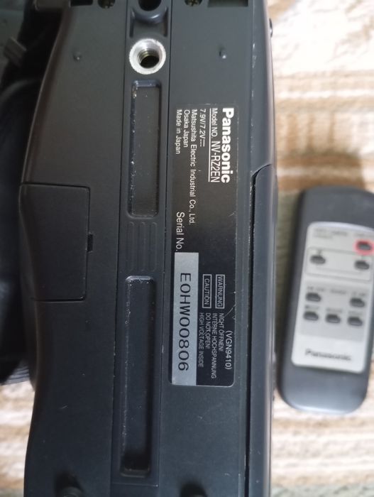 Видеокамера Panasonic nv rz2en комплектная