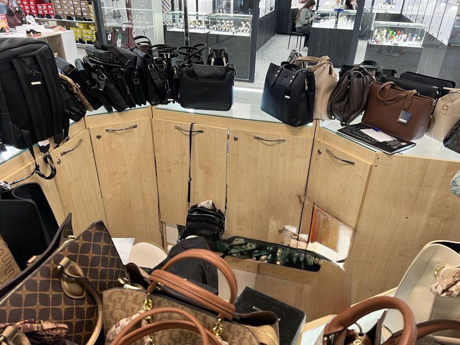 Торговий острівець 5.5кв