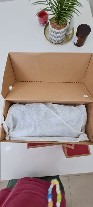 Vans novos em caixa