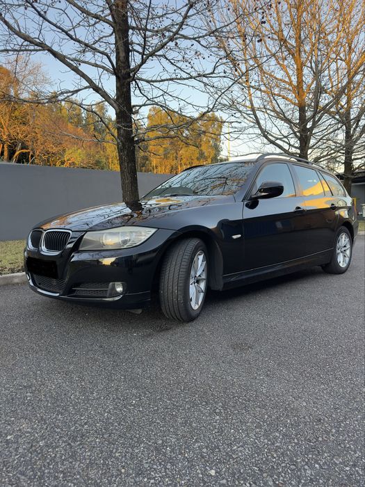BMW 320 D Touring Navigation - Nacional
