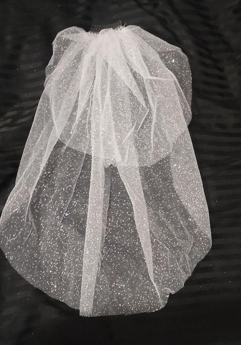 Фата коротка блискуча