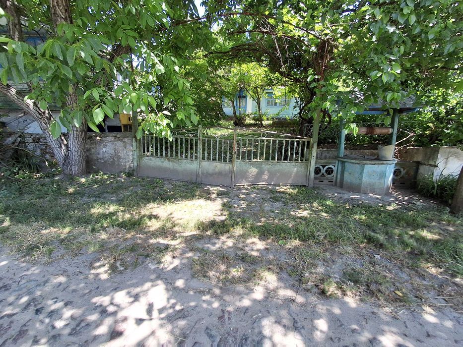 Продається приватний будинок у мальовничому селі