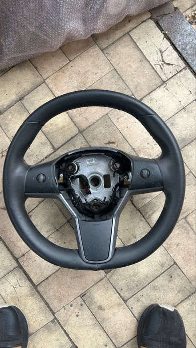 Кермо Tesla Model 3, Model Y оригінал
