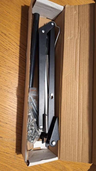 Otwieracz okna szklarni, siłowniki