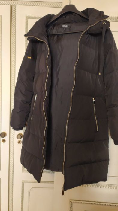 Parka preta T44 da marca Formula Joven