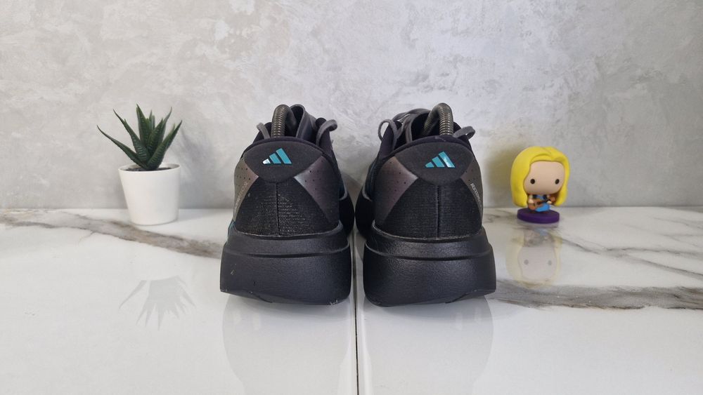 Бігові кросівки Adidas Evo Sl.Розмір 42