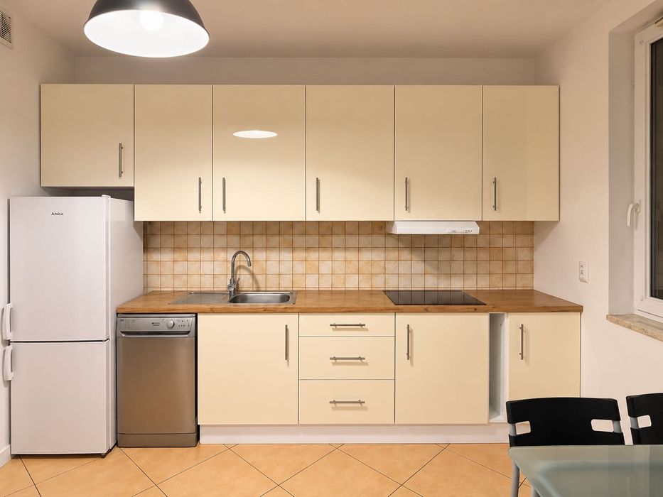 3 pokoje | Balkon 16m2  | Komórka  | Wanna | Metro