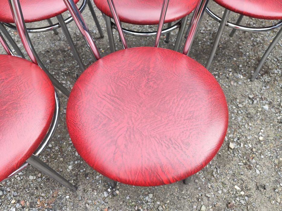 Krzesła  kuchenne wygodne