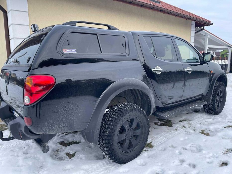 Продам Mitsubishi L200 2.5 TDI 4x4