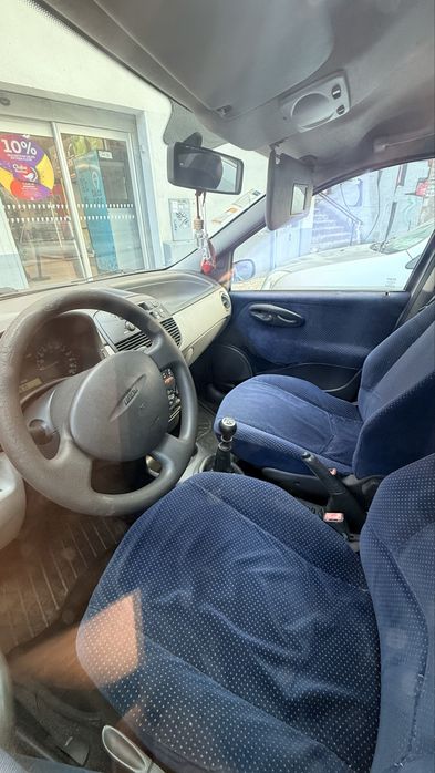 Fiat Punto 1.2 2001516916736730736643