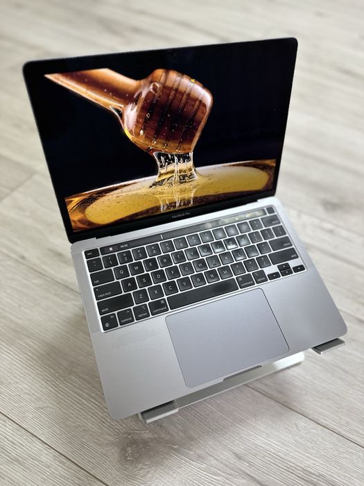 ГАРАНТІЯ MacBook Pro 13” Apple M1 / 16GB RAM / 256GB SSD / Touch Bar